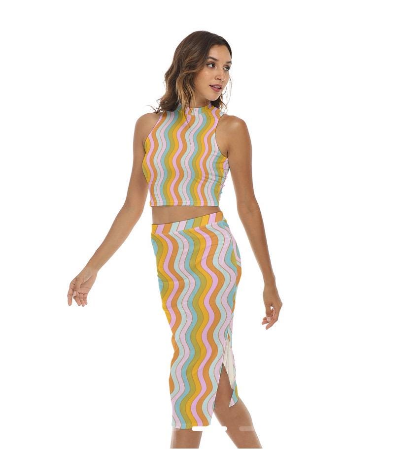 Retro Wavy Two-Piece Set: High-Neck Crop Top & Midi Skirt