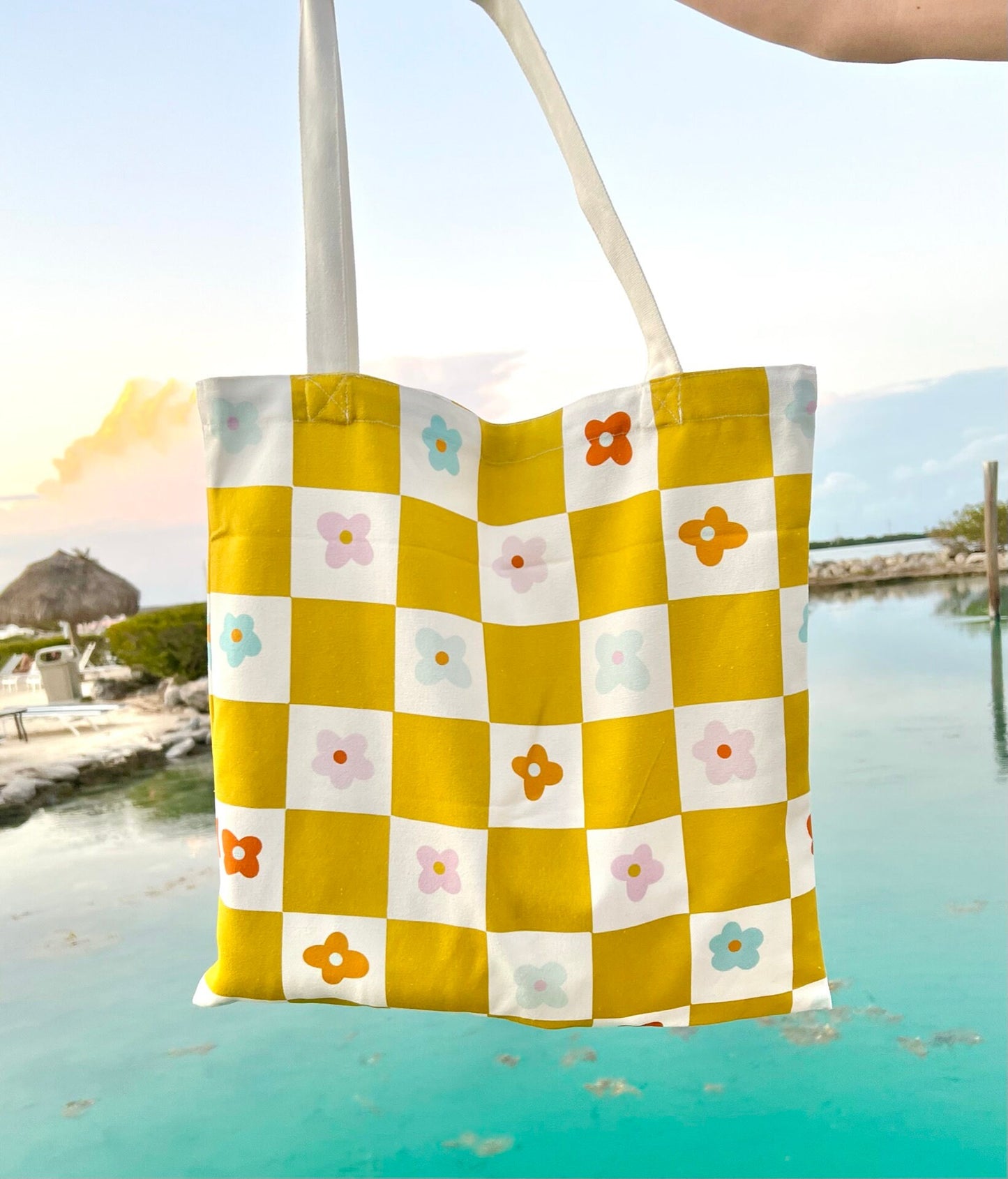 checkered daisy tote bag