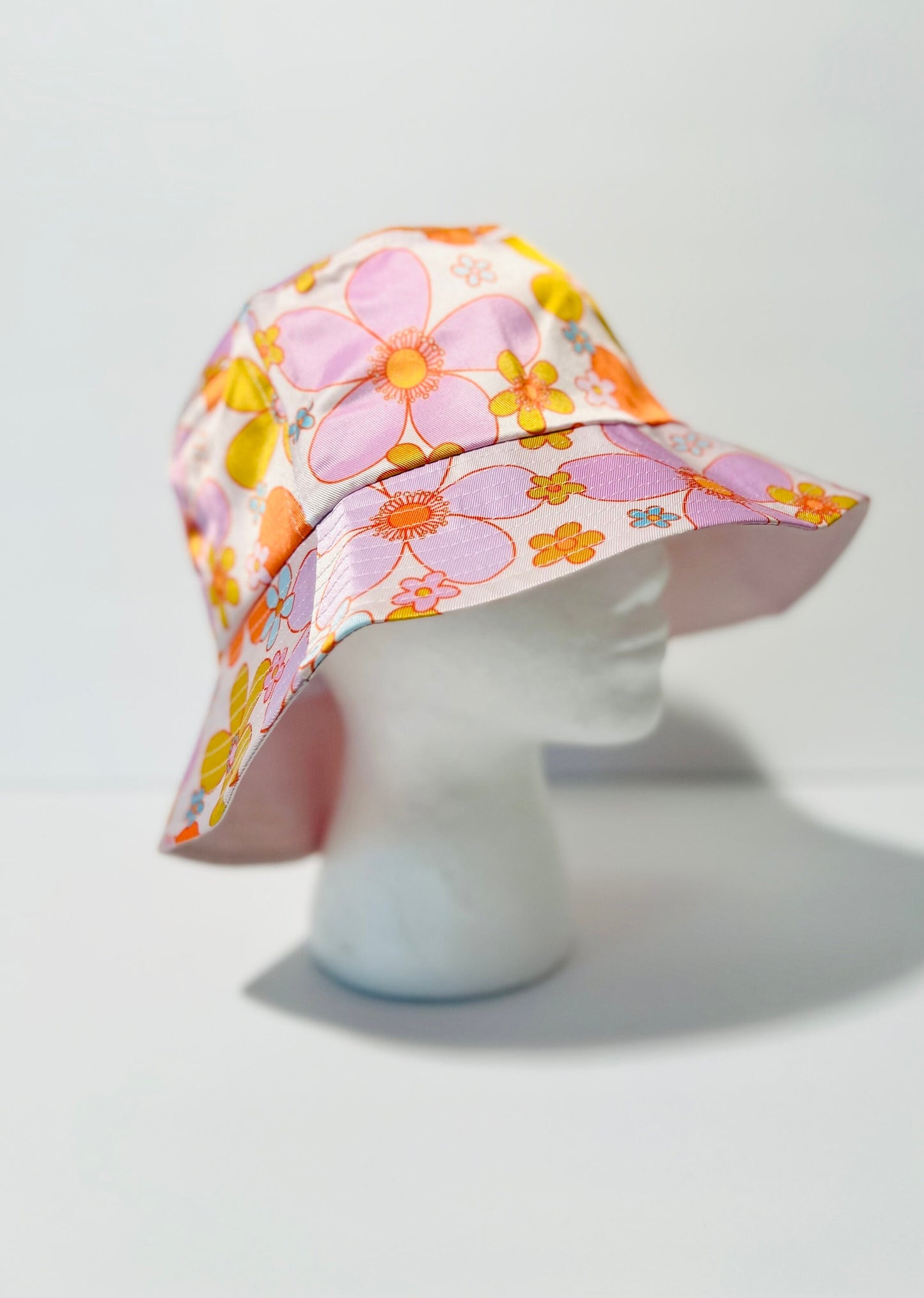 lolita bucket hat