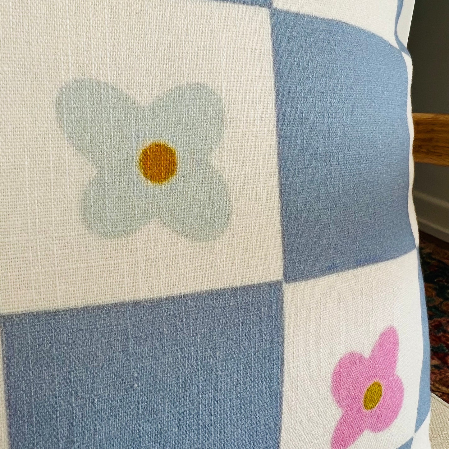 checkered pillow cover