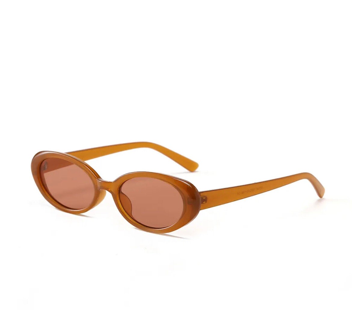 90s rounded skinny sunnies;